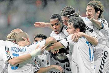 En la fuensanta nos hacemos fuertes: Sporting 9 vs. Galaxy 6